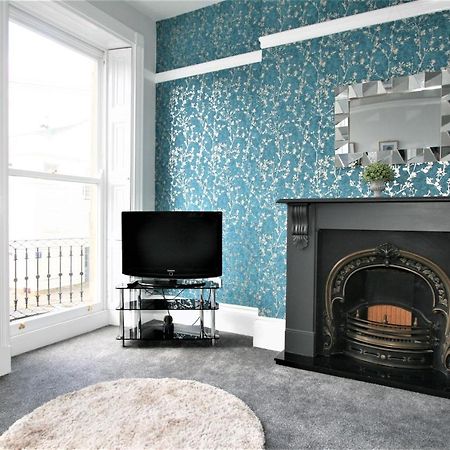 Albion Street Serviced Apartments Cheltenham Buitenkant foto